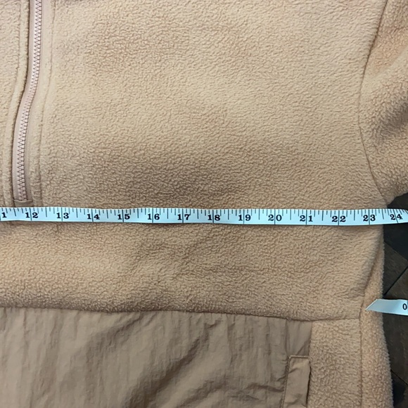 Fabletics Lotta Sherpa Half-Zip Jacket - Picture 11 of 16